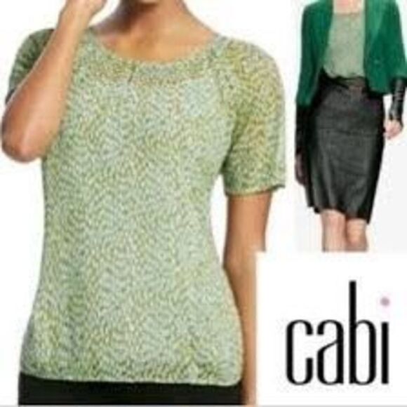 Cabi Women's Pebbled Green Keyhole Semi Sheer Short Sleeve Blouse Top Size M - Picture 1 of 7
